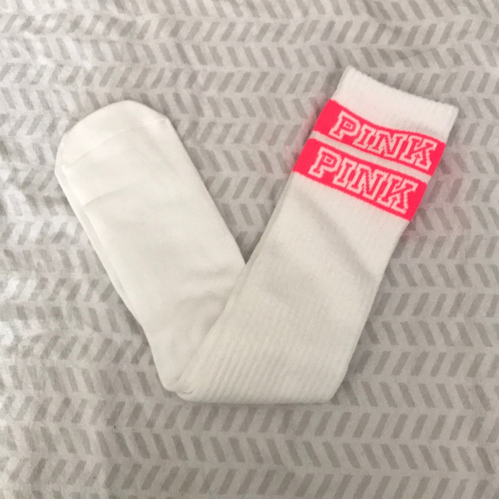 ON HOLD VS PINK SOCKS